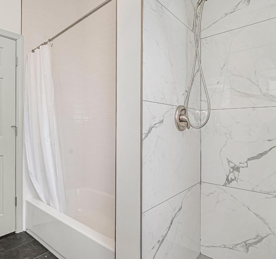 Spacious 5-Br Apt Next To Transit Free Parking Chicago Ngoại thất bức ảnh